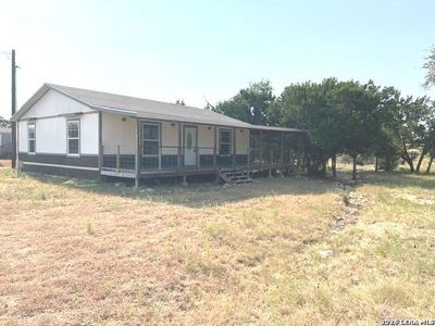 1614 Private Road 1518