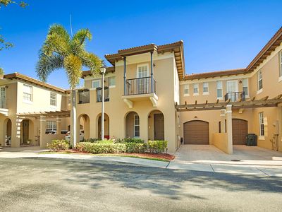 6964 Julia Gardens Drive