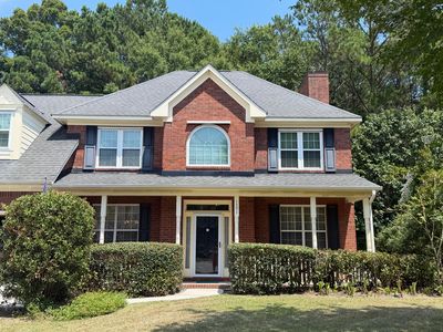 1391 Lakecrest Ct