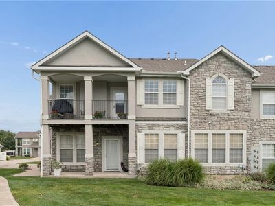 15945 S Crestview Dr