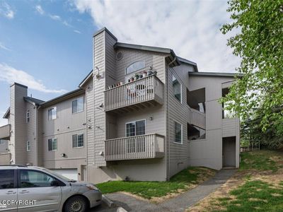 7102 Ambler Ln APT 4