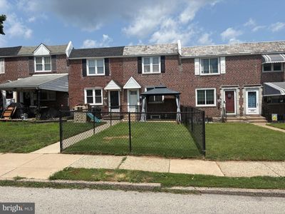 263 W Wyncliffe Ave