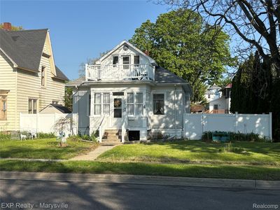 3809 Electric Ave