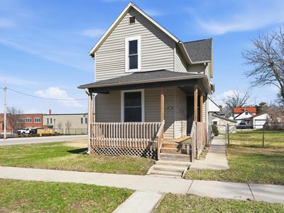 1107 Grant Ave