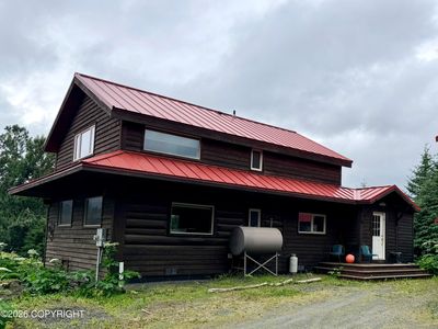 261 Shoreline Dr