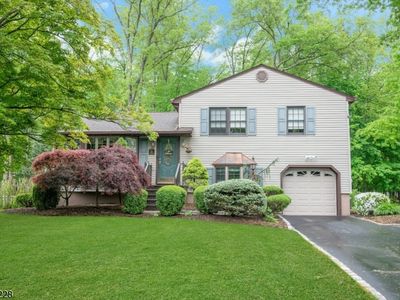 92 Louis St