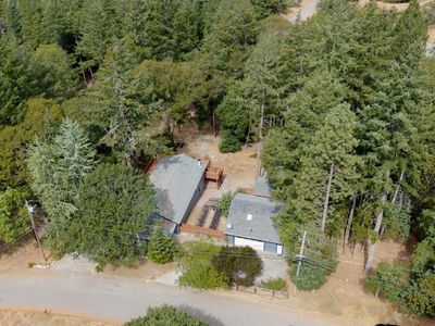 26760 Oriole Drive