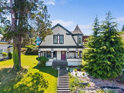 Property at 714 W First Street, South Bend, WA