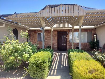 18199 Eucalyptus St