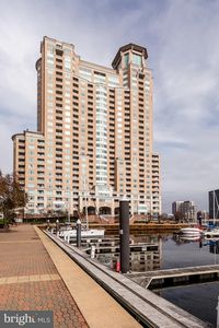 100 Harborview Dr Unit 202