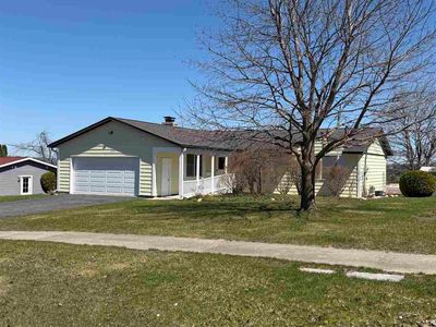 1415 Highland Dr