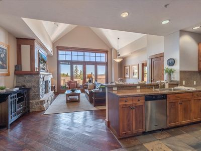 3001 Northstar Dr Unit 305