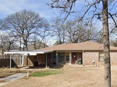 1608 Tanglewood Dr