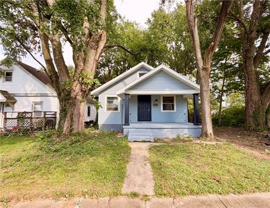 740 Leland Ave