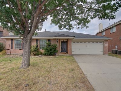 5725 Lionfish Way