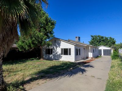 825 Wheatley Ave