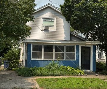 711 Veto St NW
