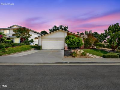 5469 Softwind Way