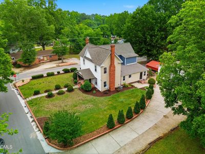 5 Lakewood Dr