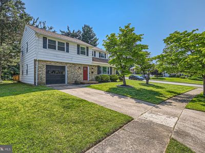 134 W Chestnut Hill Ln
