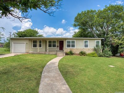 107 BLAKELEY DR