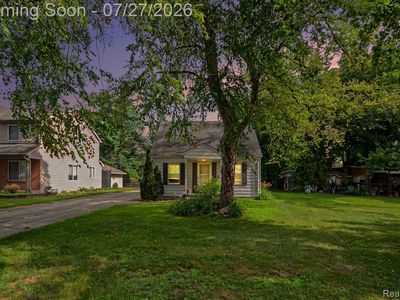 Property at 437 Hartland St, Troy, MI