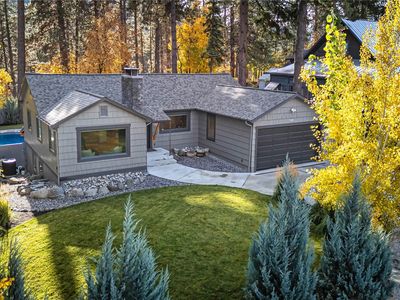 1221 Commercial Street