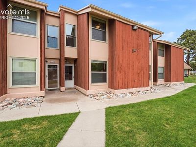 4509 N Carefree Cir