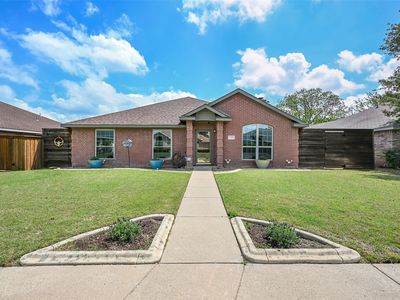 1224 Old Oak Dr