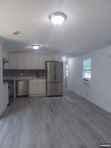 3rd St #15