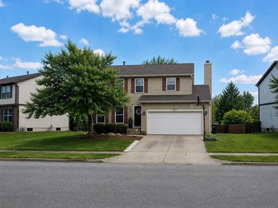 Property at 7573 Harbour Town Dr, Pickerington, OH