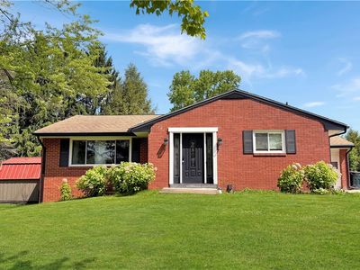 108 Arrowhead Dr