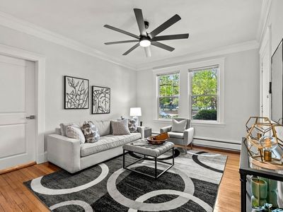 1734 Commonwealth Ave APT 4