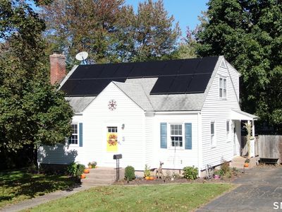 3 Middle Drive