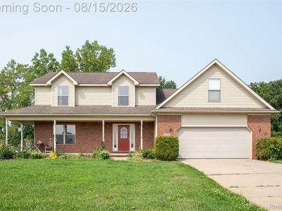 8376 Oak Ridge Dr