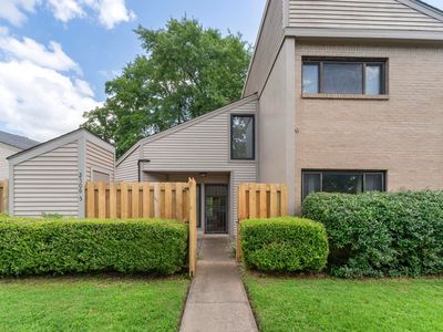 2506 Riverfront Dr