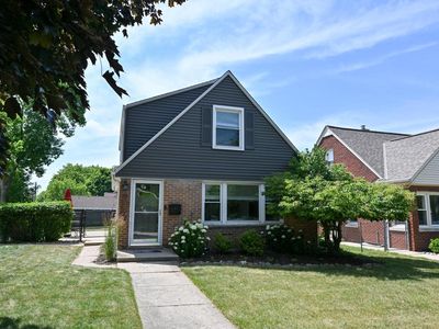 2747 N 83rd STREET