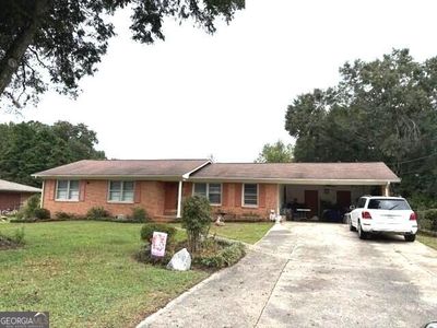 229 Roberts St