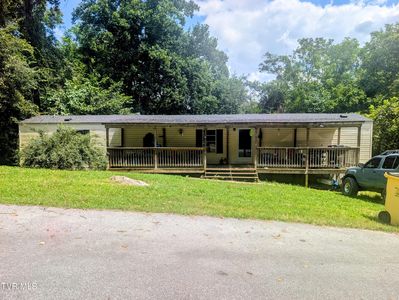 228 Ernie Dr