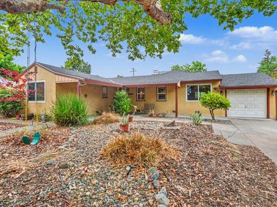 2440 Carlsbad Ave