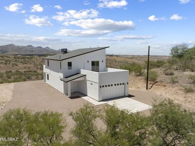 1327 Calle Tubatana