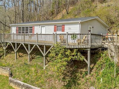 860 W. Sugar Tree Road