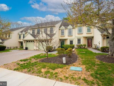 62 Fair Acres Ct
