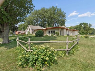 200 Fairway Dr