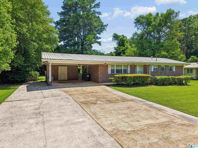 3332 Crescent Dr