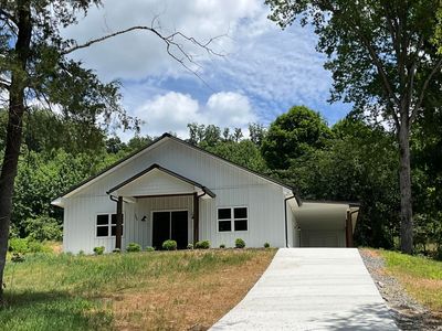735 Lead Mine Valley Rd SW
