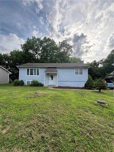 1410 Ridgeway Dr