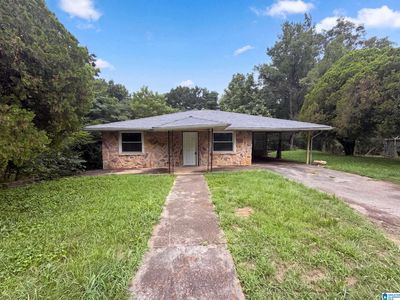 3609 Poplar Ln