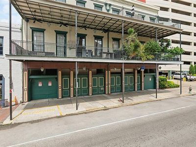 633 Tchoupitoulas St APT 4