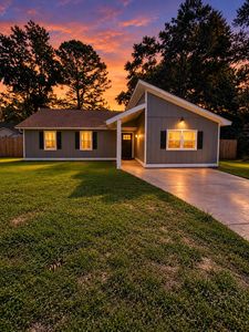 780 Corral Dr